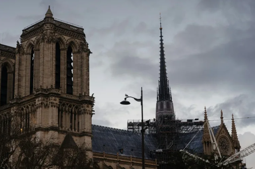 VIDEO Discuție Macron - Trump - Zelenski cu ocazia redeschiderii Catedralei Notre-Dame
