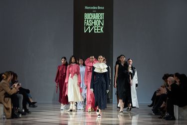 Cea de-a doua ediție Mercedes-Benz Bucharest Fashion Week s-a bucurat de un succes internațional răsunător
