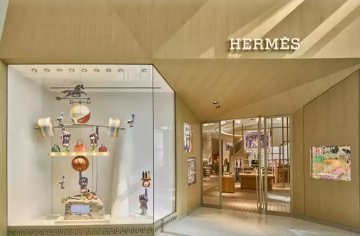 Grupul de lux Hermès construiește o nouă fabrică de porțelan în Franța