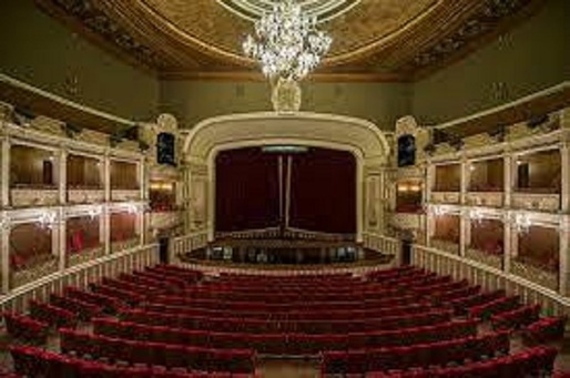 Toți elevii care au luat Bac-ul cu media 10 au acces gratuit la Opera Națională București în stagiunea următoare