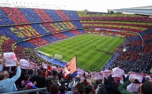 Cluburile de fotbal FC Barcelona si Chelsea, amendate cu zeci de milioane de euro pentru nereguli în monitorizarea financiară