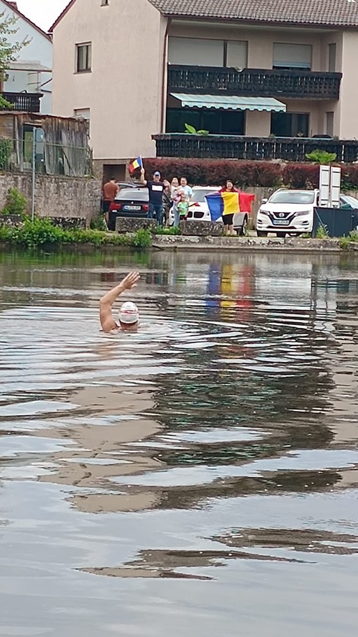 Avram Iancu a traversat înot Europa fără costum de neopren FOTO