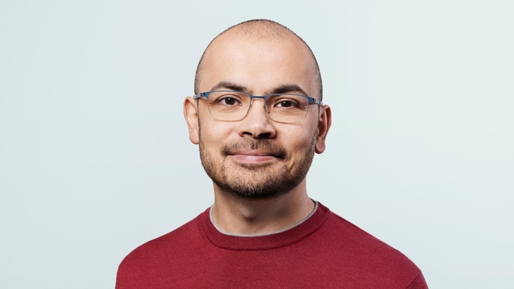 Laureat Nobel de la Google: Cea mai importantă abilitate pentru noua generație va fi să învețe cum să învețe în era AI