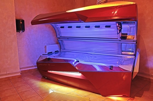 Riscurile bronzatului artificial - de la cancer de piele la leziuni extinse în ADN, avertizează experții