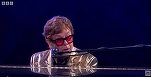 Elton John a lansat propriul vin spumant FOTO