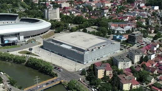 Manele interzise la una din cele mai mari săli polivalente din România, cea din Cluj-Napoca. Directorul explică decizia