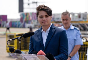 FOTO Selly anunță câte abonamente de 3 zile a vândut pentru NIBIRU în 4 zile