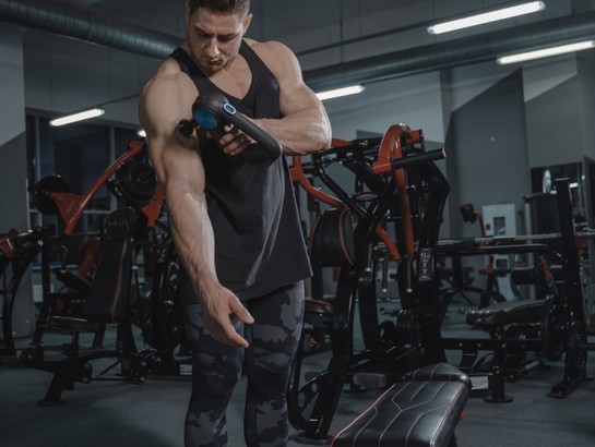 Dispozitivele de electrostimulare musculară funcționează sau doar promit rezultate rapide?