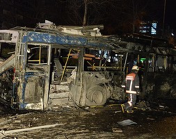 Un tribunal din Ankara a ordonat blocarea Twitter și Facebook, după explozie
