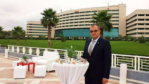 Frații Cristescu au adus la Arsenal Park un fost director la resorturi de lux din Maldive, SUA și Algeria