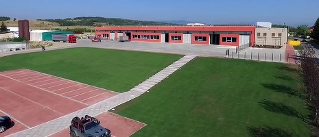 Francezii de la Saint-Gobain, principali producători de sticlă din Europa și pe locul 2 la nivel mondial, au cumpărat Pietta Glass Working din Vălenii de Munte