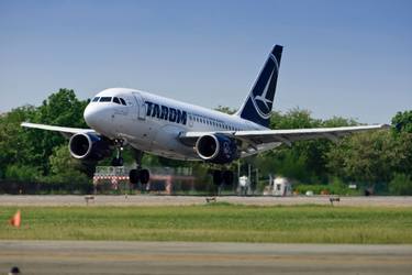 Burcea, ANAT: Tarom își va crește flota cu două avioane și va putea opera și chartere
