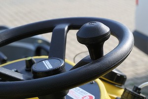 Moldova începe să atragă investiții. Autoliv a deschis o fabrică la Onești