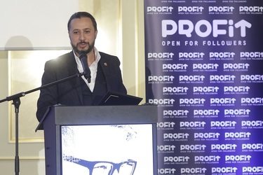 Turiștii românii petrec Paștele la munte în România, pe litoral în Bulgaria sau Grecia și în pelerinaje în Israel. Cât costă o vacanță în străinătate sau în țară