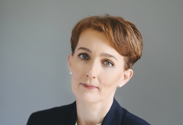 Confirmare Profit.ro: Sorana Mantho - avocat, fost lobbyist în industria tutunului, va conduce asociația firmelor de asigurare. Legea RCA va fi primul mare obiectiv