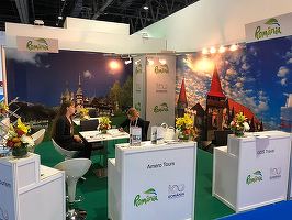 GALERIE FOTO Prezență spre zero a României la Târgul de turism din Dubai, capitala luxului: un stand modest, în care au încăput doar trei firme și două măsuțe