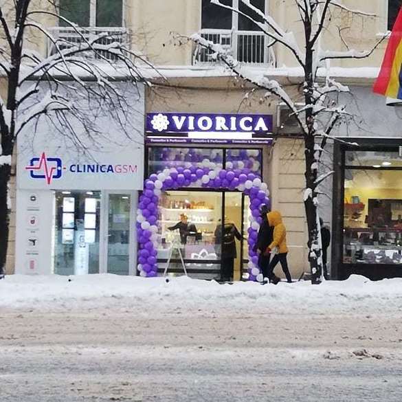 Viorica Cosmetic, cel mai mare producător de cosmetice și parfumerie din Republica Moldova, controlat de grupul lui Vasile Chirtoacă, intră în București 