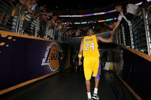 VIDEO Legendarul fost baschetbalist Kobe Bryant a decedat, elicopterul său s-a prăbușit