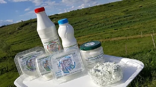 SURPRIZĂ Lipsa de personal din agricultură face prima victimă. Ferma Caprele Irinucăi, un brand de familie indicat drept "una dintre mândriile județului Iași", oprește producția și se retrage de pe piață tocmai când a intrat pe profit
