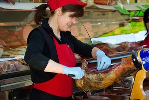 Marea Britanie a rămas fără măcelari după exodul muncitorilor est-europeni, crescătorii de porci - amenințați cu falimentul