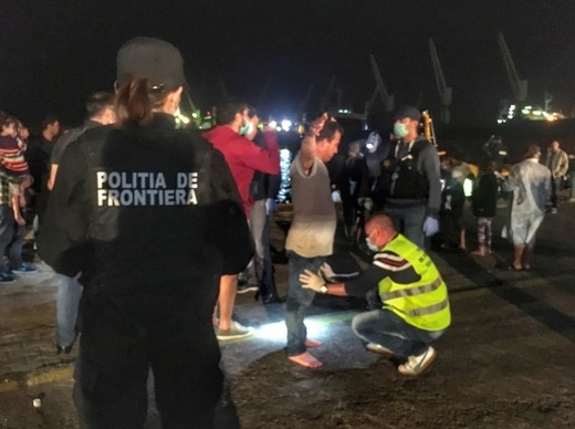 Uniunea Europeană va oferi bani guvernelor statelor membre pentru preluarea de imigranți salvați din Mediterană