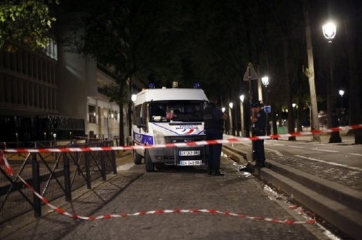 Șapte persoane rănite într-un atac la Paris