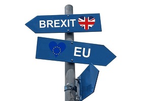 Guvernul Johnson își înăsprește poziția și anunță că va opri ”imediat” libera circulație a persoanelor în cazul unui Brexit fără acord