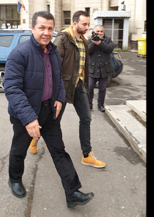 Președintele școlilor Lumina a fost ridicat de acasă în urma cererii de extrădare formulate de autoritățile de la Ankara