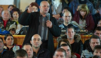 Primul conflict cu muncitori străini: Patronul brutăriei din Ditrău a anunțat că cei doi muncitori din Sri Lanka nu vor mai participa la fabricarea pâinii
