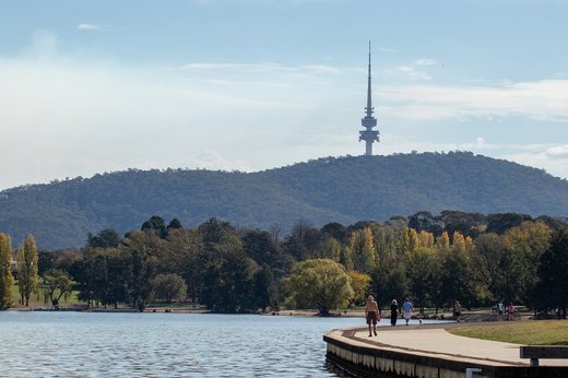 Record de căldură la Canberra, oraș aflat sub amenințarea incendiilor de vegetație
