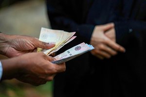 Averea statelor din Golful Persic s-ar putea epuiza în 15 ani, în lipsa reformelor fiscale