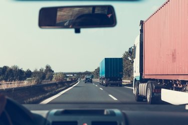 Revenire în formă de W? Traficul din Europa și SUA este în scădere, cel mai mult în Franța și Spania, statele cu cele mai dezamăgitoare evoluții ale PIB-ului 