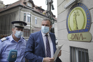 FOTO Șeful Jandarmeriei Române, colonelul Bogdan Enescu, la DNA