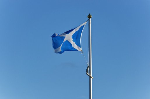 Scoția intră din nou în izolare