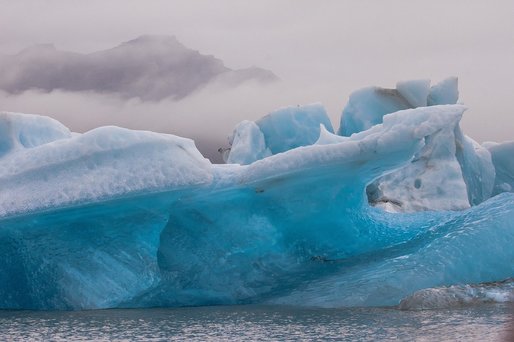 Din Himalaya în Arctica, ghețarii de pe Terra se topesc într-un ritm accelerat 
