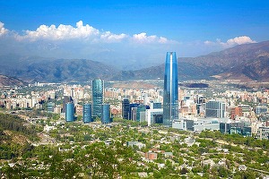 Lockdown la Santiago de Chile, în pofida vaccinării foarte avansate