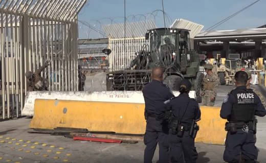 Guvernatorul Texasului dorește să reia construcția unui zid la frontiera mexicană