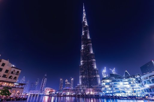 Emiratele Arabe Unite își redeschid porțile pentru turiștii vaccinați din întreaga lume