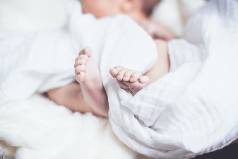 Coronavirus: Pandemia taie natalitatea. Corelații cu gripa spaniolă