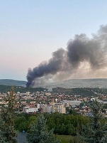 VIDEO Incendiu la o hală din Parcul Tetarom din Cluj-Napoca