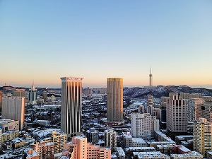 China se luptă cu cel mai mare focar cu varianta Delta a coronavirusului