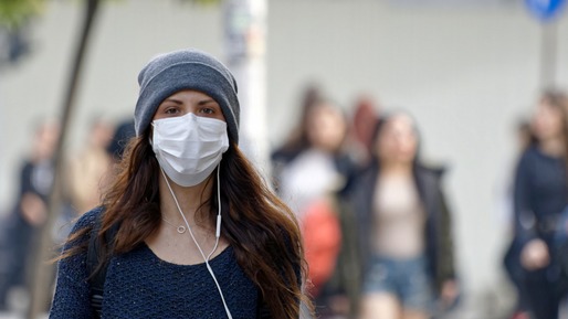  Capitala SUA va ridica obligativitatea de a purta mască în interior