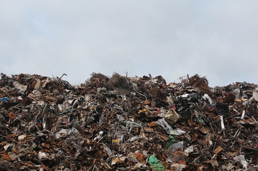 Zeci de tone deșeuri din plastic din Marea Britanie, găsite în Portul Constanța
