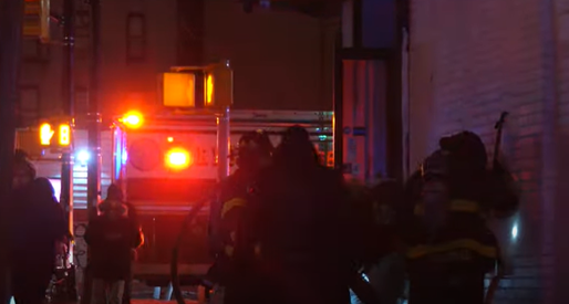 VIDEO Incendiu într-un bloc din New York, cel puțin 19 persoane au murit