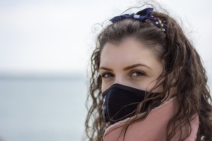 VIDEO Universitatea Oxford caută voluntari care să contracteze deliberat COVID-19 în numele științei