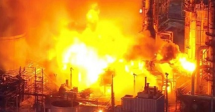 VIDEO Explozie la o rafinările ilegală din Nigeria, peste 100 de oameni au murit