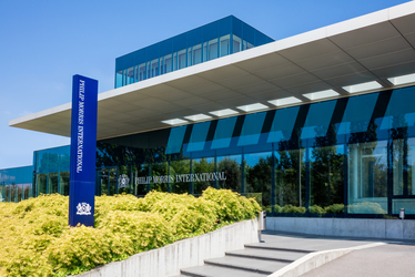 Philip Morris International a atins obiectivul de reprezentare a femeilor: 40% femei în funcții de management