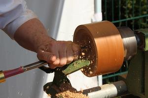 ​Producător de mobilă: Va trebui probabil, în decembrie, să le spun angajaților mei să stea acasă 1-2 luni până trece iarna. Dacă polonezii știu să-și exploateze pădurea inteligent, finlandezii la fel, ce ne împiedică pe noi?