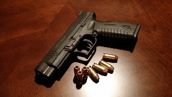 Companiile de plăți vor aplica un cod nou pentru identificarea vânzărilor magazinelor de arme din Statele Unite
