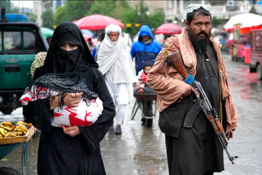 Talibanii le interzic femeilor să lucreze în ONG-uri naționale și internaționale